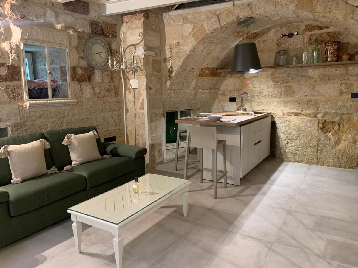Petra Oikia Appartement Corigliano dʼOtranto Buitenkant foto