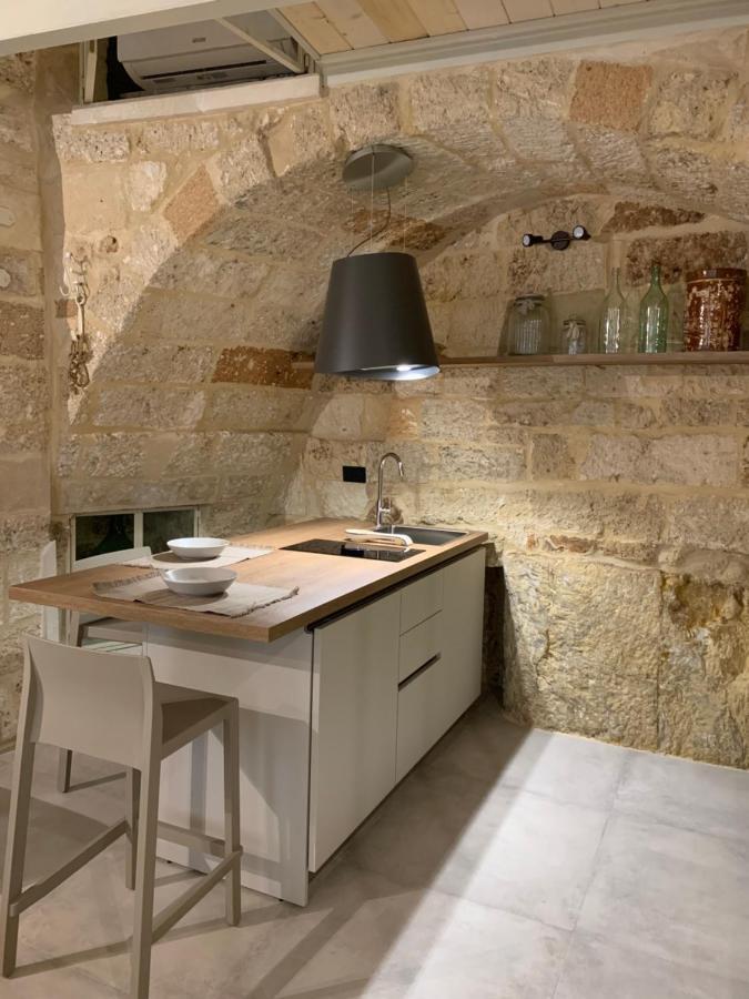 Petra Oikia Appartement Corigliano dʼOtranto Buitenkant foto