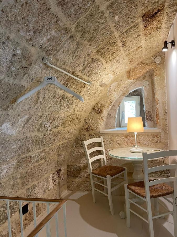 Petra Oikia Appartement Corigliano dʼOtranto Buitenkant foto
